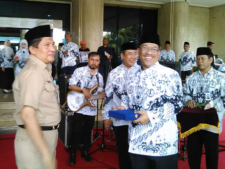 Pencarian PGRI Lahat - Persatuan Guru Republik Indonesia Cabang Lahat